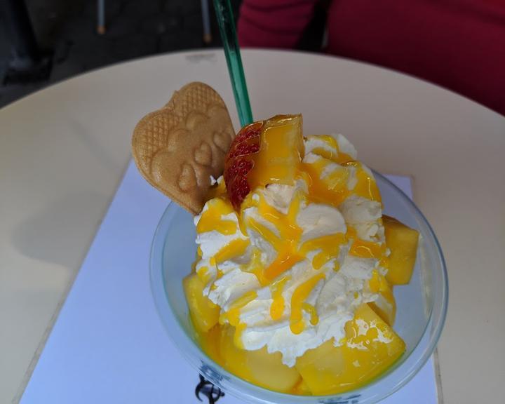 Eiscafe Dolomiti